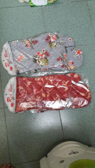 Pegangan Oven Red Rose Pelindung Panas
