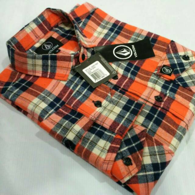 Kemeja flanel pria merk volcom