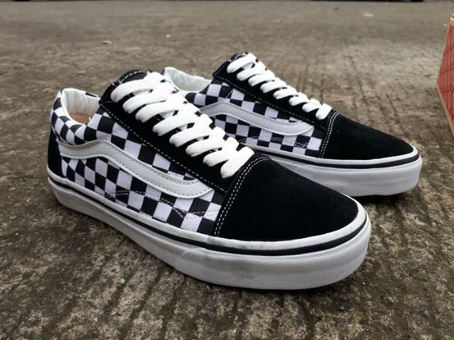 READY PREMIUM MADE IN CHINA WAFFLE DT VANS OLD SKOOL (CHECKERBOARD) BLACK/WHITE SIZE 40/41/42/43/44