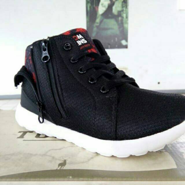 Sepatu Tomkins Spotlight Cvs Black Red Child - Sepatu Olahraga - Sepatu Sneakers - Sepatu Lari - Sep