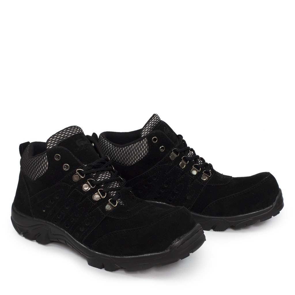 SM88 - Sepatu Outdoor Gunung Pria Crocodile Larman Hitam Boots Pendek Hiking Cowok Keren Termurah