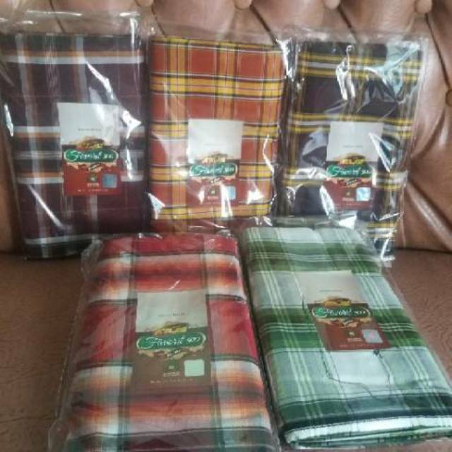 Sarung Tenun Atlas Favorit 500 Salur