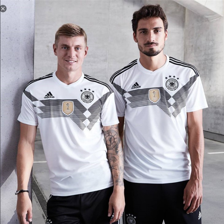 kaos ADIDAS GERMANY Sz S HOME JERSEY WC18/19 FOOTBALL SOCCER BR7843 ORIGINAL OZIL, KROOS, LAHM