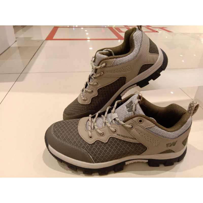sepatu outdoor pria/ naik gunung/ hiking /weinbrenner