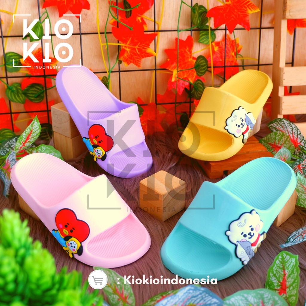 Sandal Slop Anak-Anak Karakter Bts Viral / Sendal Slop New Model Anti Licin Ringan dan Nyaman