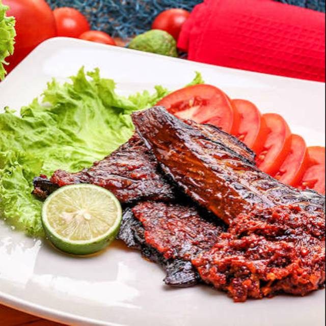 

Paket Nasi Pecak Ikan asap