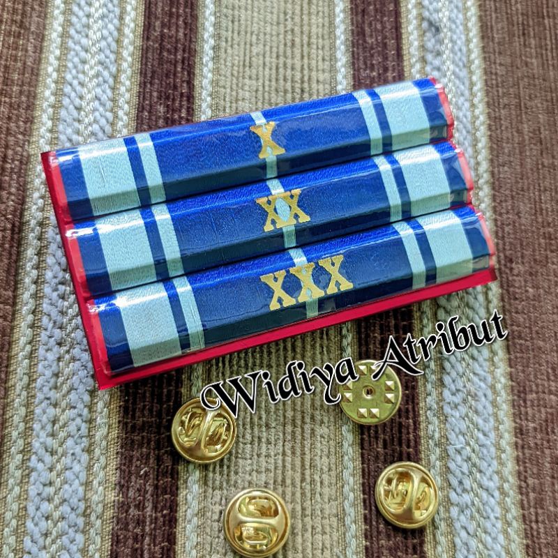 

Satya Lencana Karya Satya 10 20 30 tahun - Pita Jasa ASN PNS X XX XXX Tahun Model Custom Prisma Paku