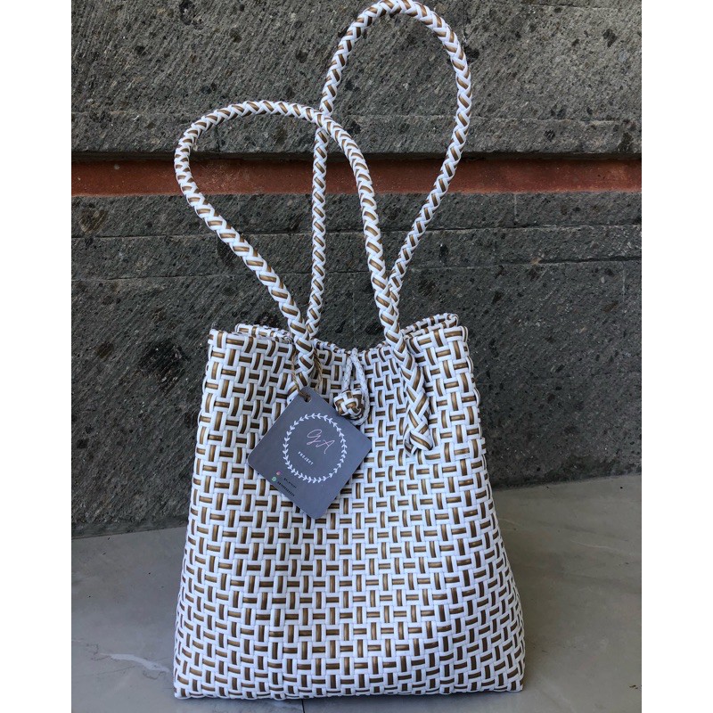 

jali bag white gold line size M✨