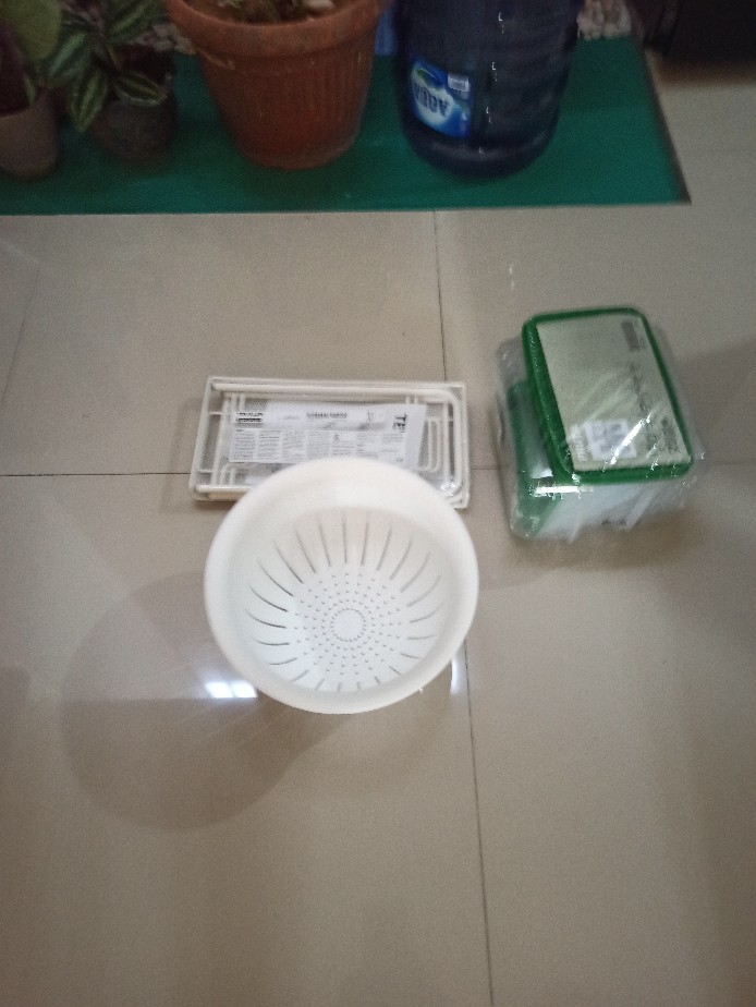 Wadah Peniris Sayur  / Saringan Untuk Mencuci Sayur, Putih 1pc Vi710
