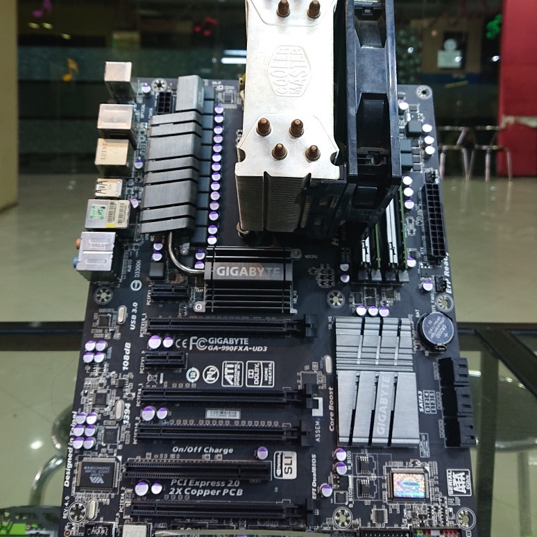 Premium Paket Asus 990X Amd 8core FX8350 4Ghz Cooler Master Fan