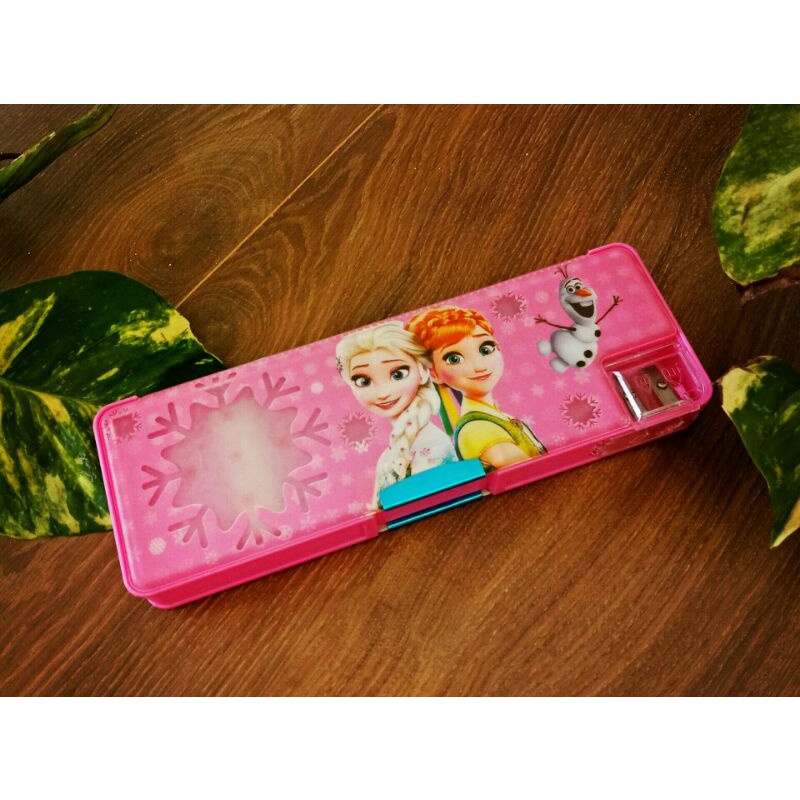 

Tempat Pensil Magnet #31729