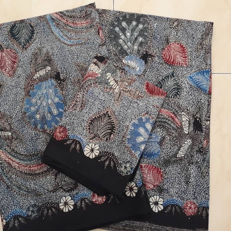 Batik Tulis gentongan Madura Oget