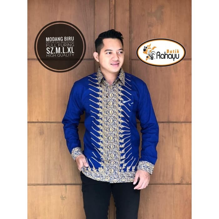 MODANG BIRU KEMEJA BATIK SOLO PRIA LENGAN PANJANG PENDEK LAPIS FURING ATASAN PREMIUM MODERN KATUN HALUS SETYA LUHUR  MLIWIS MERAK SOGAN MLIWIS LASEM KOPI COKLAT MLIWIS LAWASAN PARANG LUHUR PEKSI TRUNTUM SETYO LUHUR PUTIH SETYO LUHUR BIRU PARANG LASEM ADI