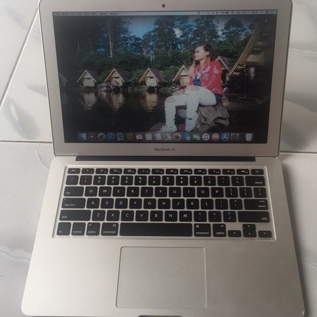 MacBook air 13inch 2015 second
