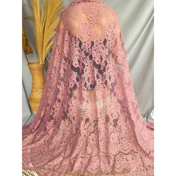 Kebaya Bali By Ani Kain Metalik Benang Emas