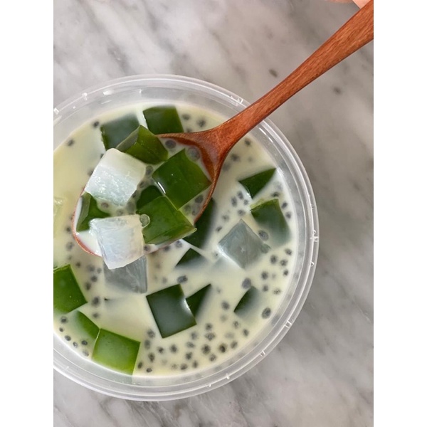 

Buko Pandan / Coco Pandan Dessert