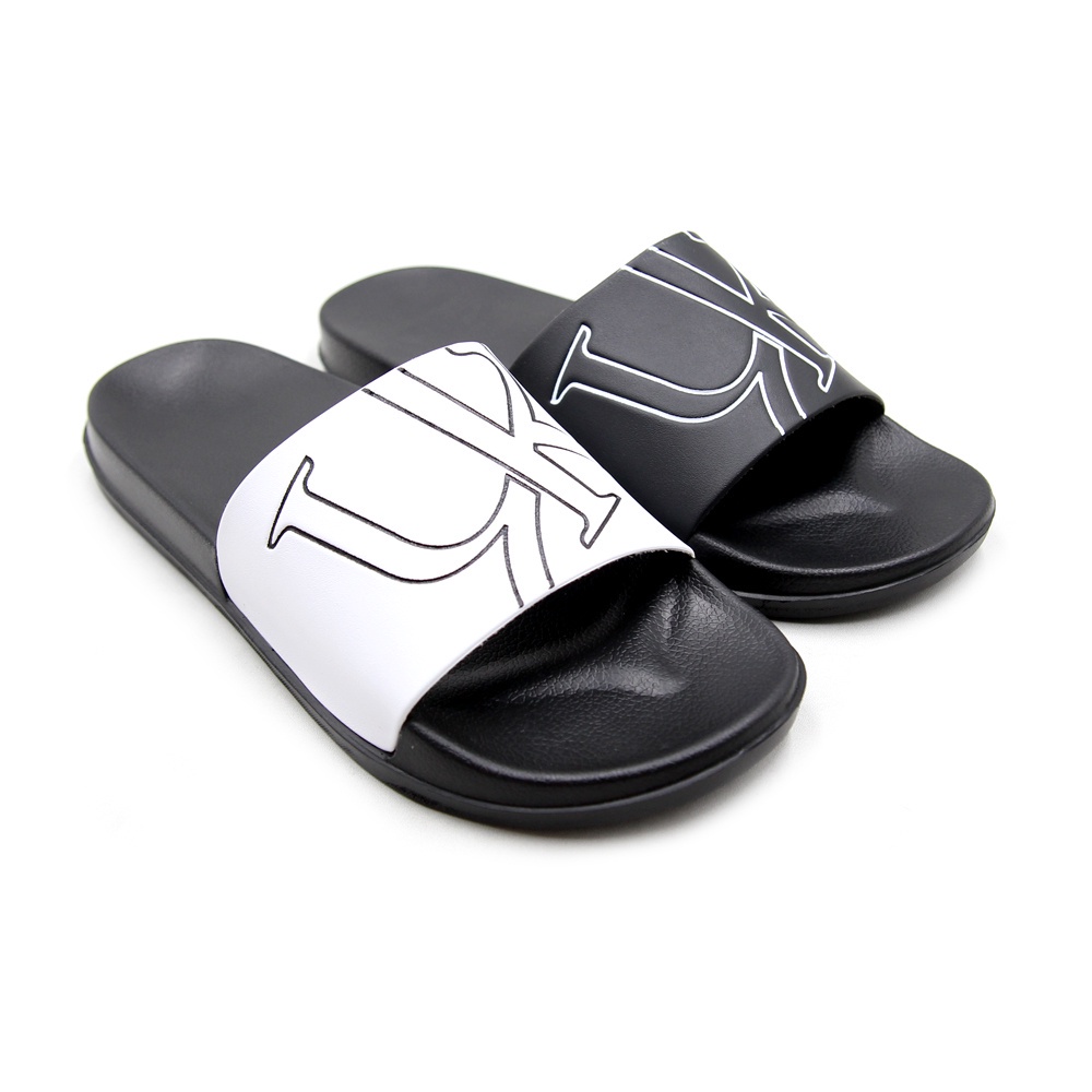 [ORIGINAL] SANDAL PRIA YONGKI KOMALADI OL-IVN4412-21 HITAM/PUTIH