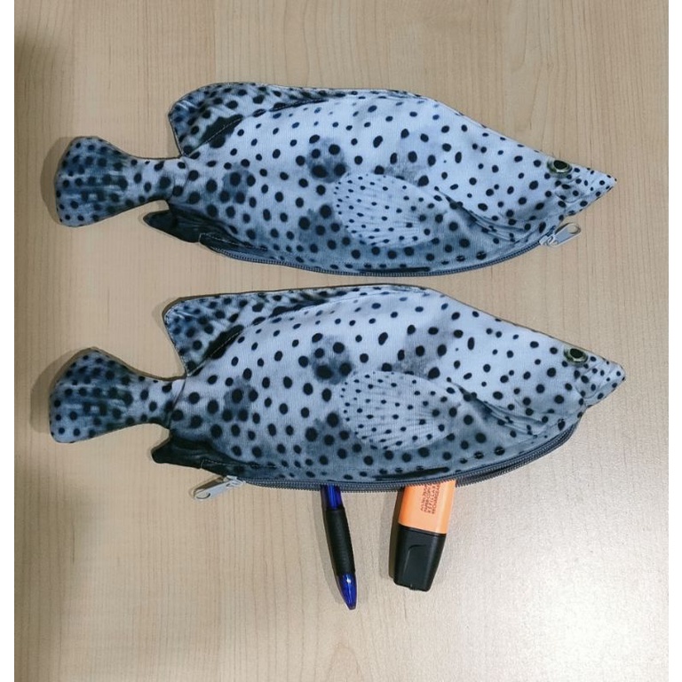 

Pouch Tempat Pensil Bentuk ikan kerapu bebek Unik