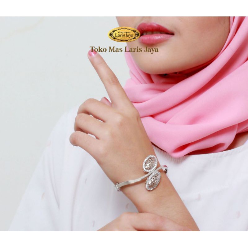 Gelang putih btad kadar 375