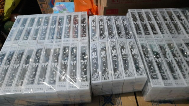 Isi 100pcs Sendok Garpu Puding Kemas Mika Souvenir Pernikahan