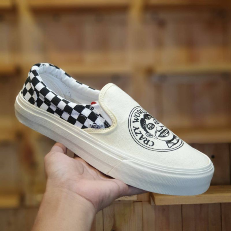 SEPATU VANS SLIP ON CASUAL PRIA DAN WANITA SIZE 36-44