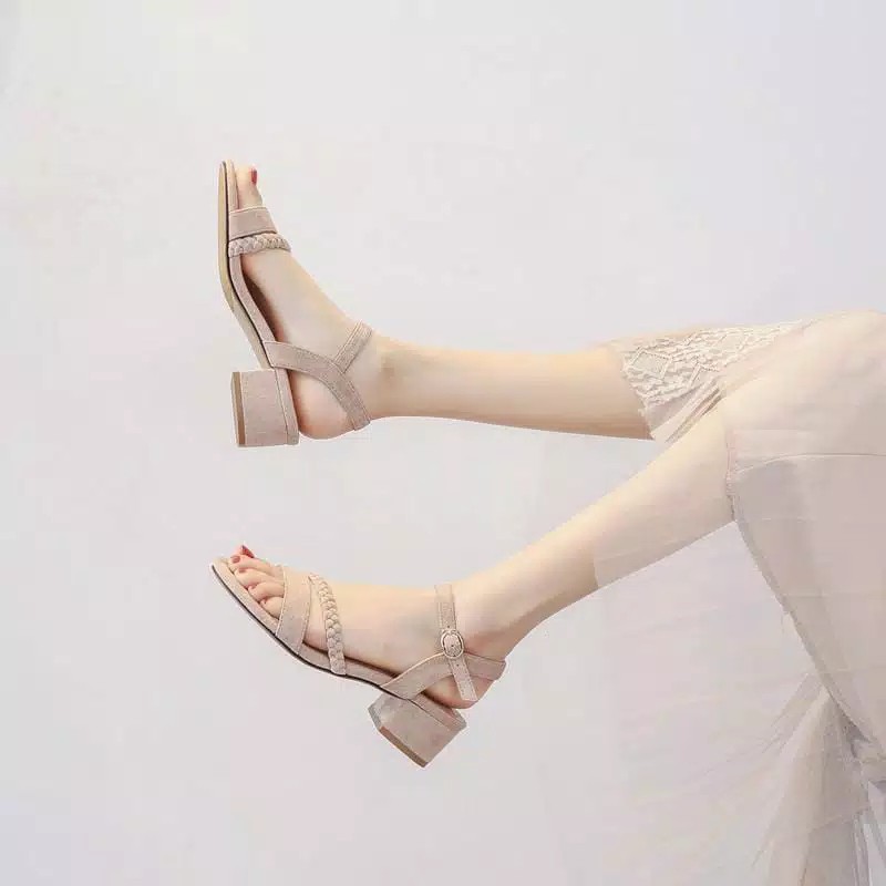 Heels wanita hak tahu kepang