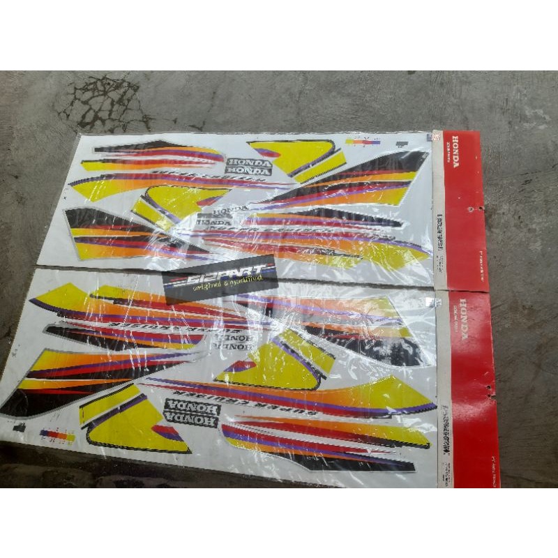 striping stiker body Honda Tiger 2000 Hitam Silver Tilas Super Cruiser
