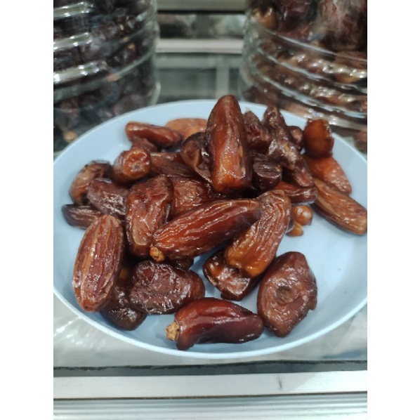 

KURMA MADU KEMASAN 1KG