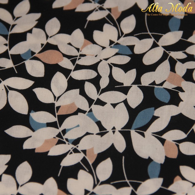 

Alta Moda Katun Hitam Motif Tangkai Daun (1M)