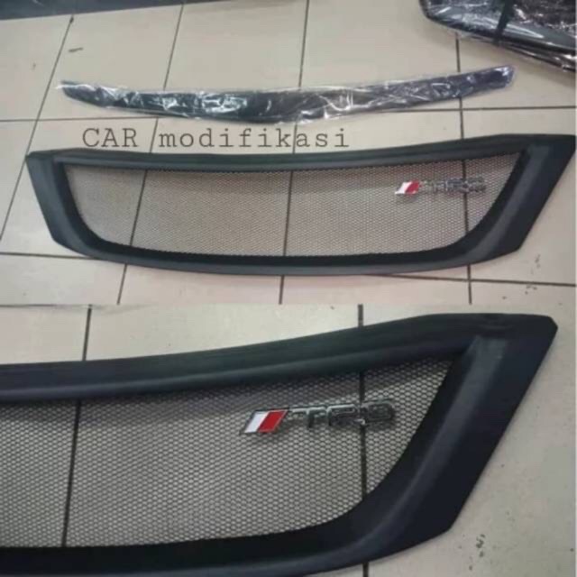 Grill Innova 2004-2007 sporty