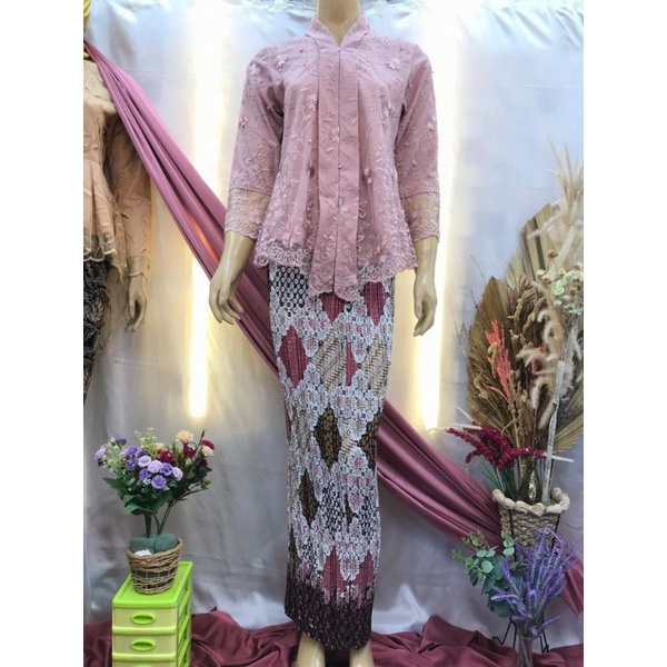 SET KEBAYA FLOY/SET KEBAYA TULLE MUTIARA/KEBAYA MODERN/KEBAYA PESTA