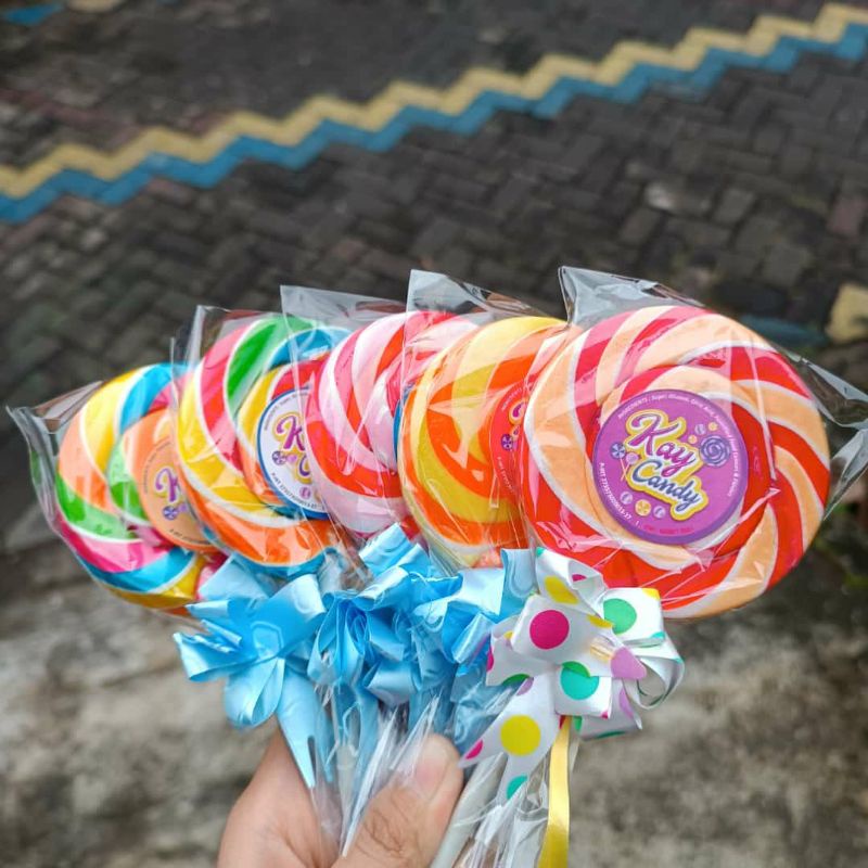 

Permen Lolipop 7 cm Bulat (Isi 50pcs)