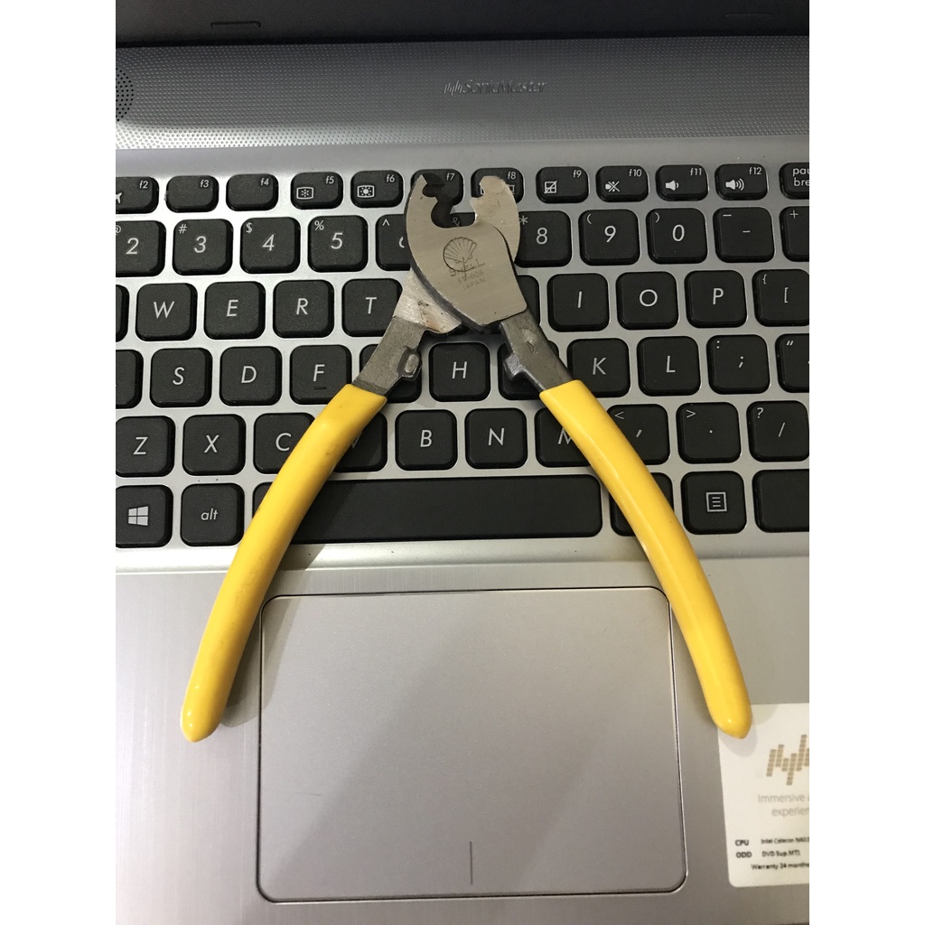 TANG POTONG DAN KUPAS KABEL MERK SHELL ORIGINAL (MURAH)