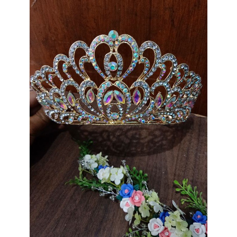 mahkota weding besar