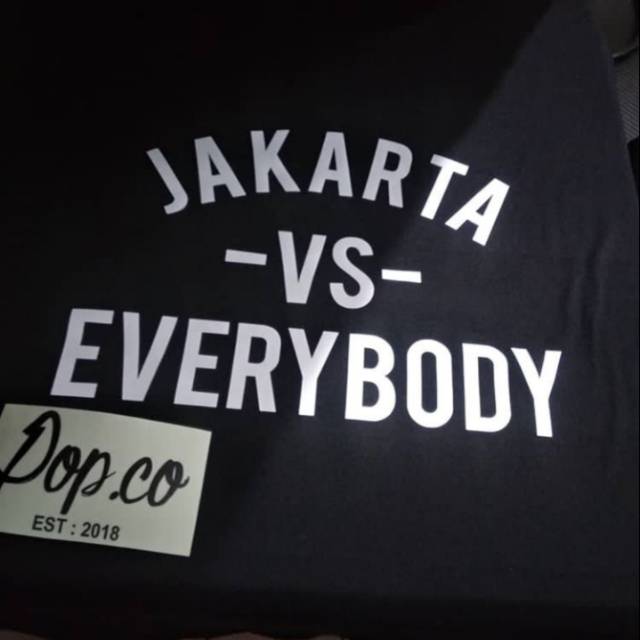 Kaos Distro Original Jakarta vs EveryBody