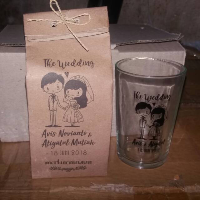 

Souvenir gelas packing paperbag