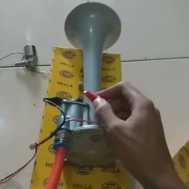 Klakson hella mercy baru new original 12 dan 24 volt