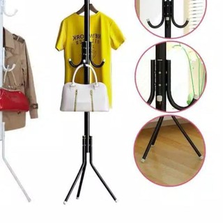 Gantungan topi dan Triangle stand hanger berdiri gantungan