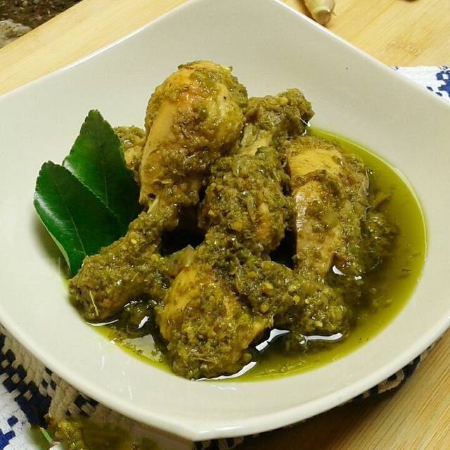 

Ayam-Cabe-Ijo-Probiotik-NonMSG-Berkah-Chicken-Organik-Frozen-Food
