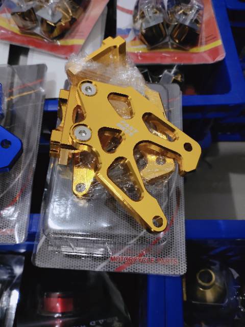 Standhook Stelan Rantai CNC Variasi Satria Fu-Vixion