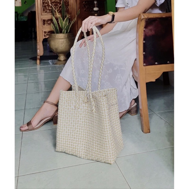 

Tas jali white-olive murah