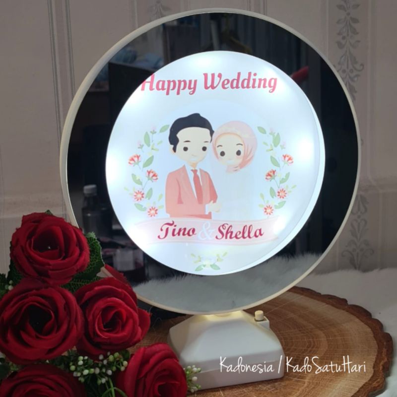 Kado Pernikahan / Hadiah Nikah Cermin Custom