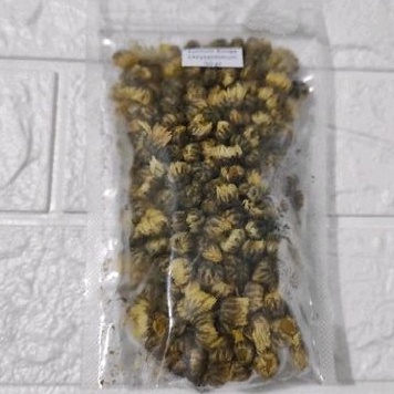 

Kuntum bunga chrysantemum teh bunga 50gr