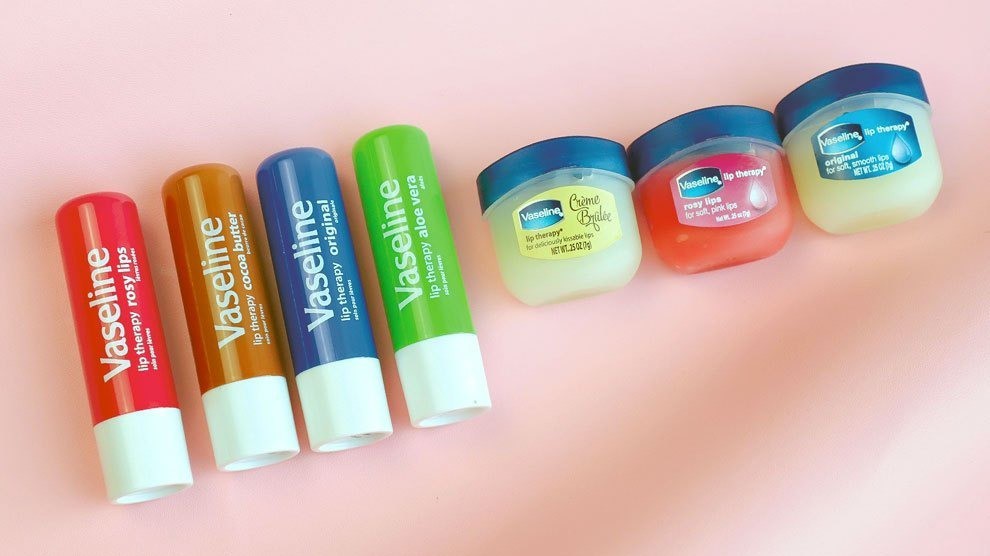 ★ BB ★ VASELINE Lip Therapy