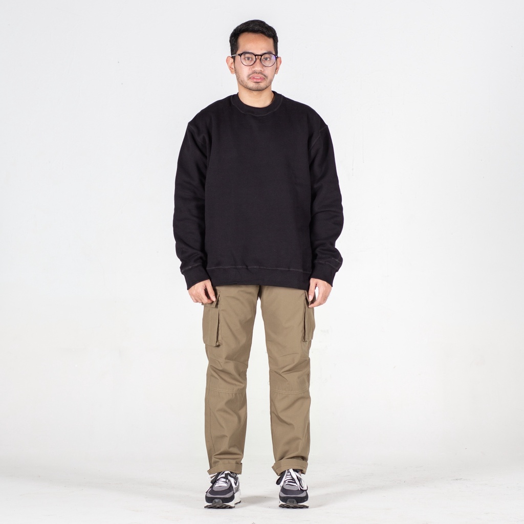 SMM Oversized Heavyweight Crewneck in Black