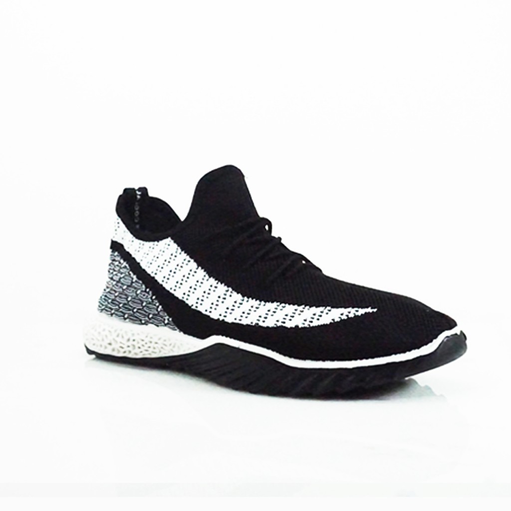 Sepatu sneakers pria Dane And Dine S0082 Hitam Putih