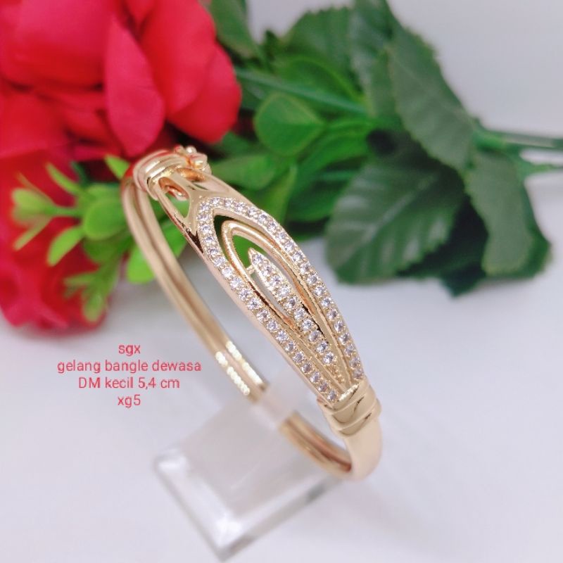 Gelang Tangan Bangle Fleksibel Wanita Titanium Xuping Perhiasan Aksesoris Fashion Lapis Emas Anti Luntur