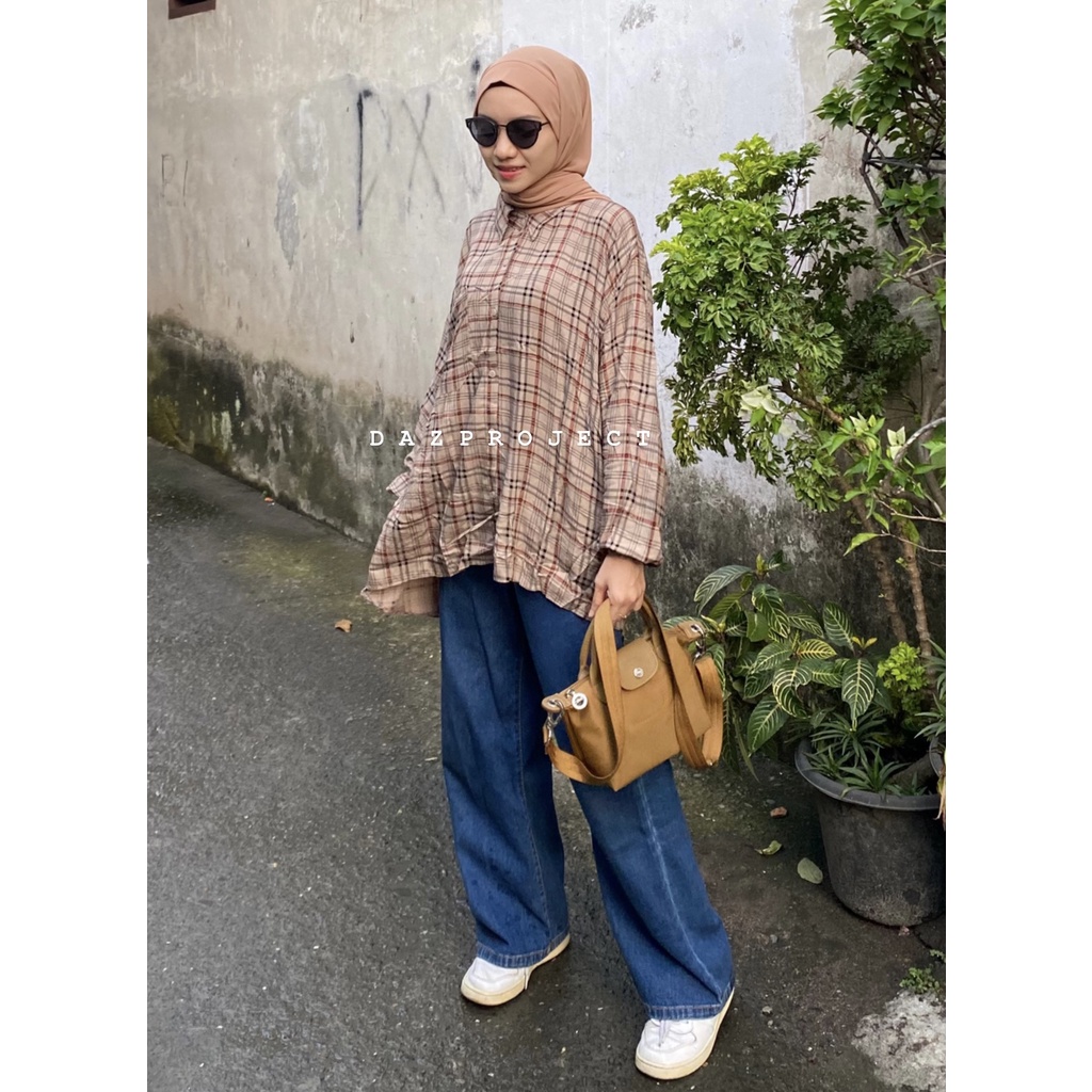 Oversized shirt Kemeja oversized motif Kotak LD 120 katun rayon by DAZPROJECT