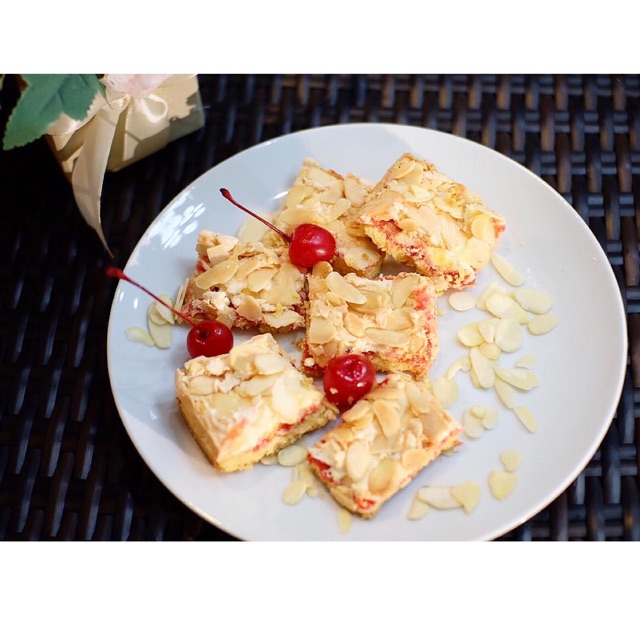 

FRANBOZEN KENARI a.k.a BROWNIS KENARI