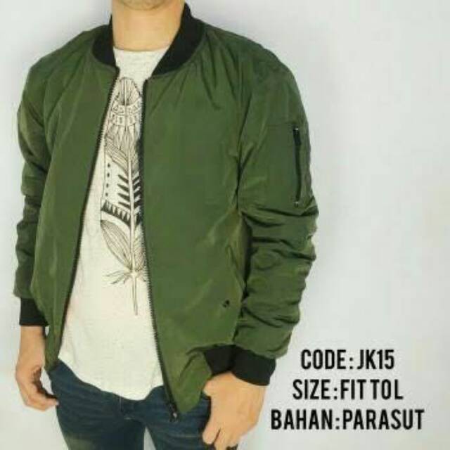 JAKET PRIA BOMBER BAHAN PARASUT IMPORT DESPO